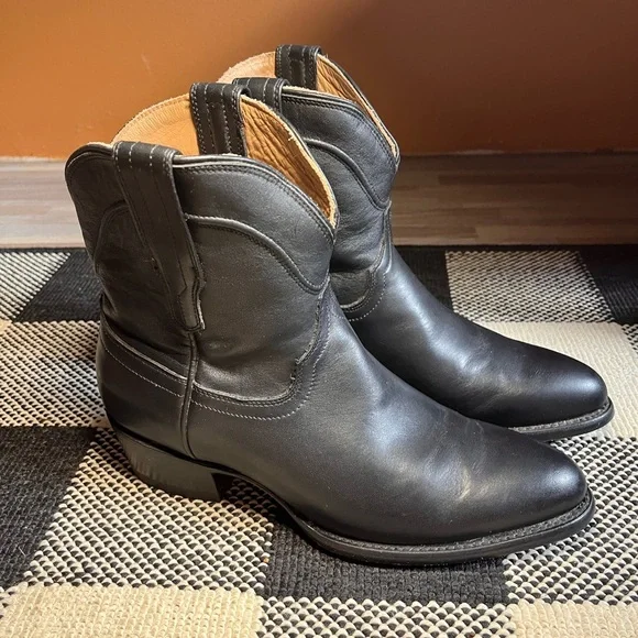 Tecovas Penny Black Heeled Boots - Picture 5 of 9